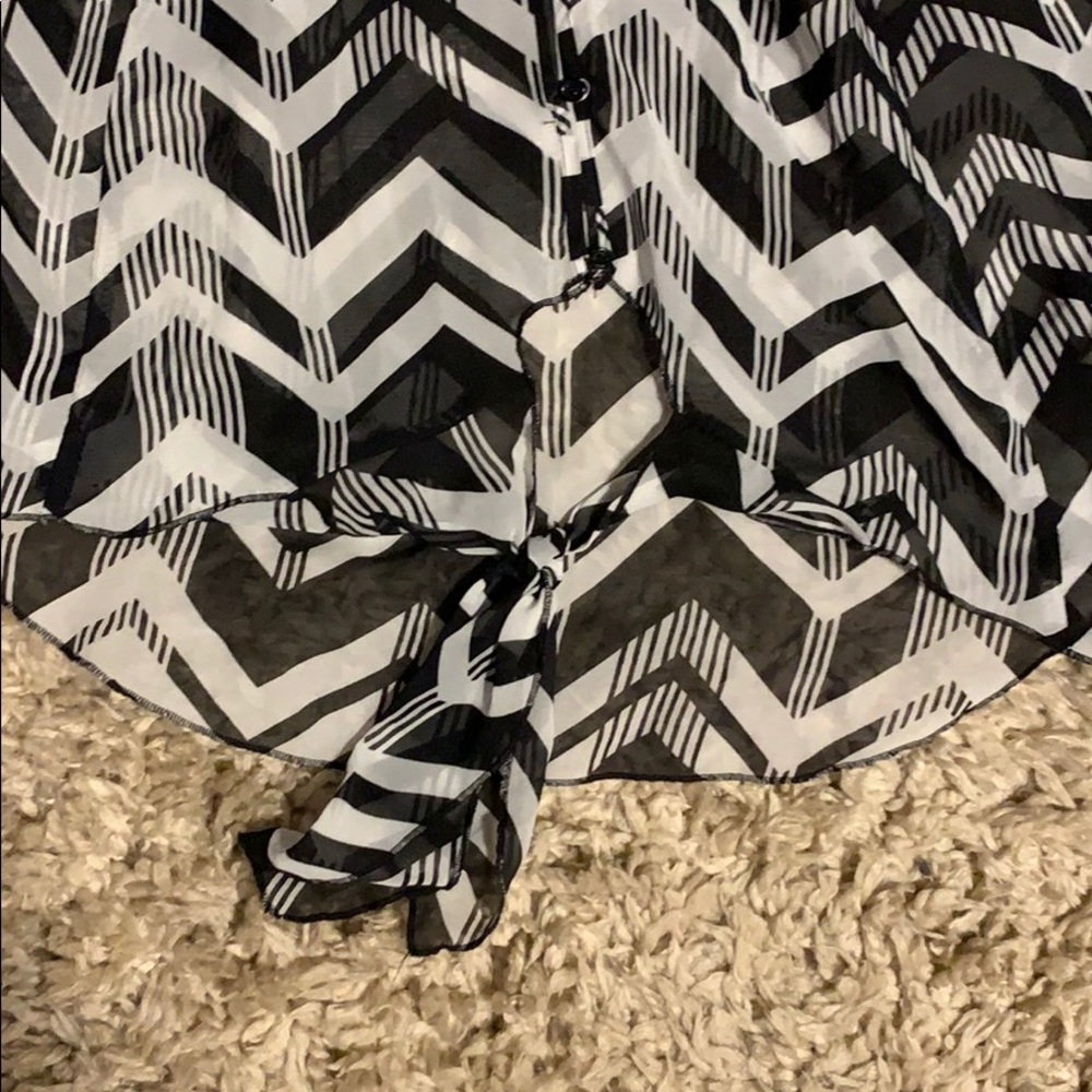 Chevron blouse - Picture 2 of 3